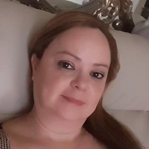 Meet your Posher, Miriam